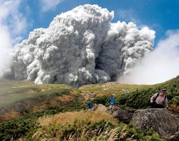 20140930御岳山噴火.jpg
